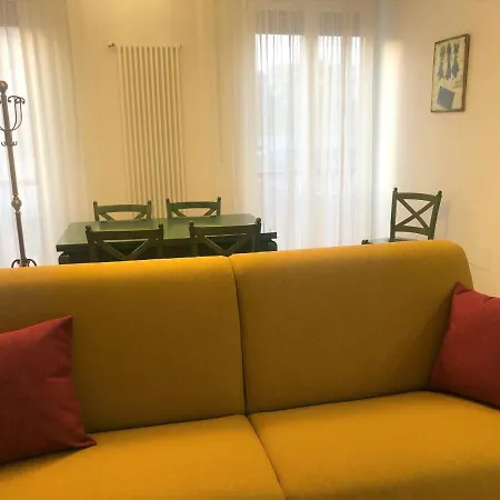 Sul Teatro Appartamento *