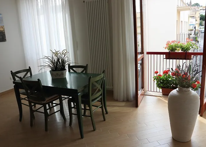 Apartment Sul Teatro *